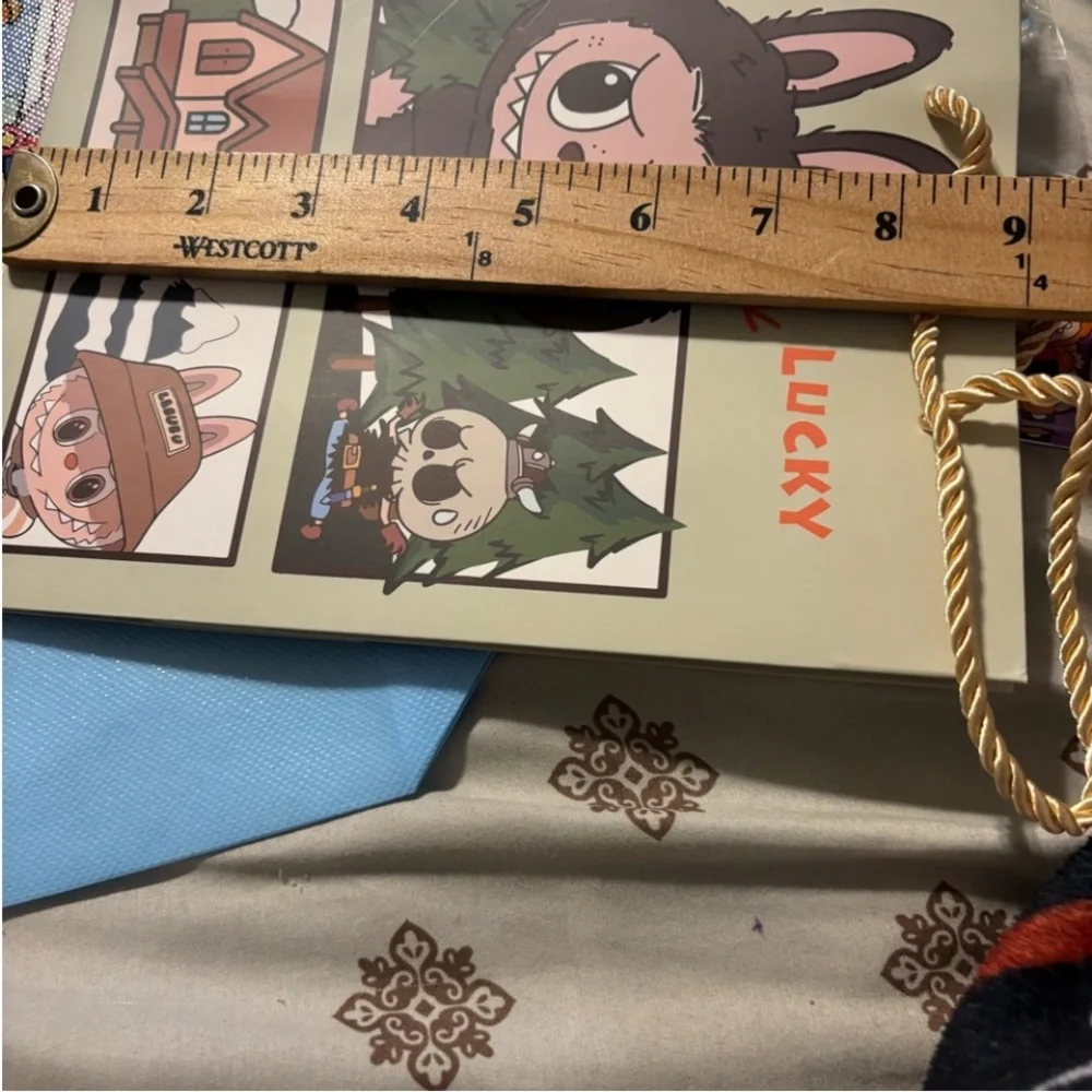 NEW 13 Piece Labubu Ser Bundle